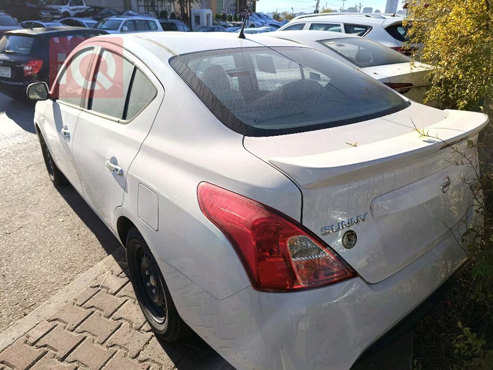 Nissan Sunny